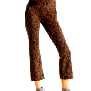 Cabi NWOT Cool It Crop size Medium